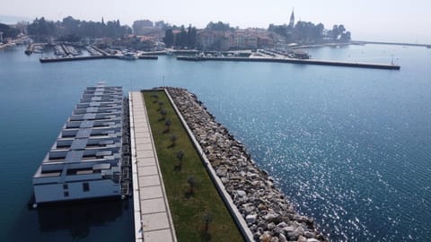 Natural landscape, Activities, Lake view, River view, Sea view