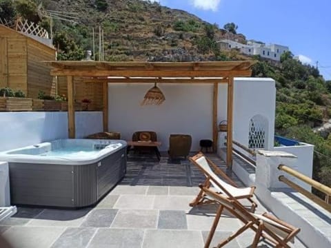 Hot Tub, Balcony/Terrace