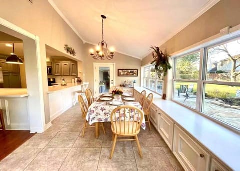 Luxurious quiet home close to Katy Mills Apartment in Katy