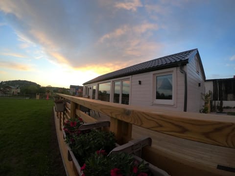 Property building, Sunrise