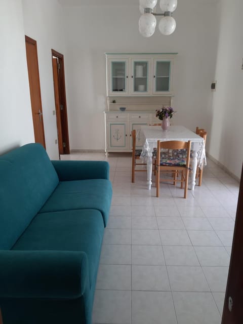 Risveglio Marino - A 30 metri dal mare di Nora, casa confortevole House in Sardinia