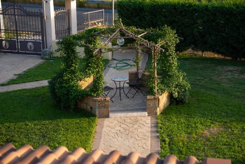 Spring, Garden view