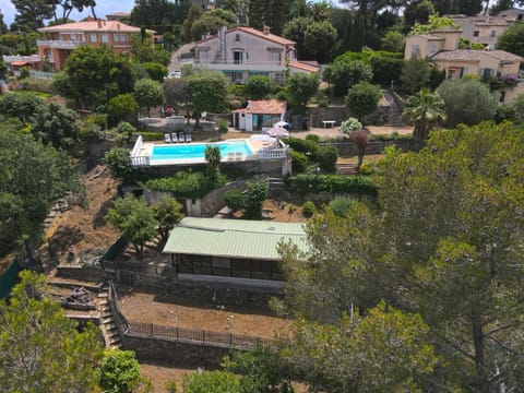 Large Panoramic Villa Retreat Villa in Villeneuve-Loubet