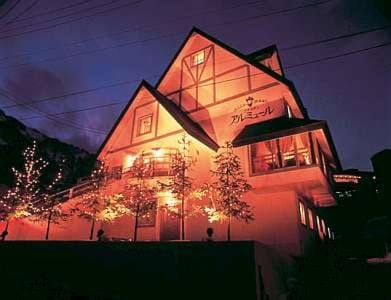 Facade/entrance, Sunset