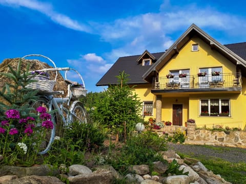 Property building, Day, Summer