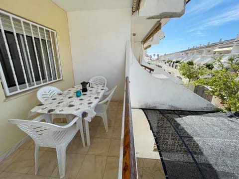 View (from property/room), Balcony/Terrace