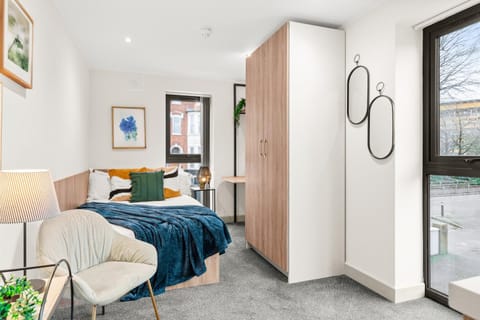 Bed, Living room, Photo of the whole room, Seating area, Bedroom, wardrobe