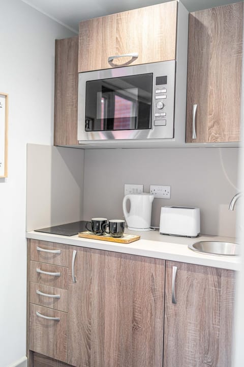 Coffee/tea facilities, Kitchen or kitchenette, minibar, toaster