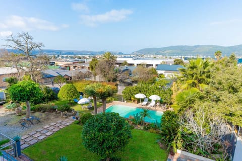 Garden, View (from property/room), Mountain view, Swimming pool, Swimming pool