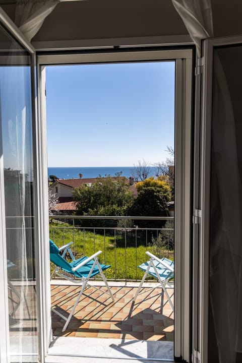 Balcony/Terrace, Garden view, Sea view