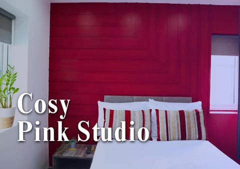 CB Stays Peterborough - Ideal Work Stay Studios with Kitchen Access Apartment in Huntingdonshire District