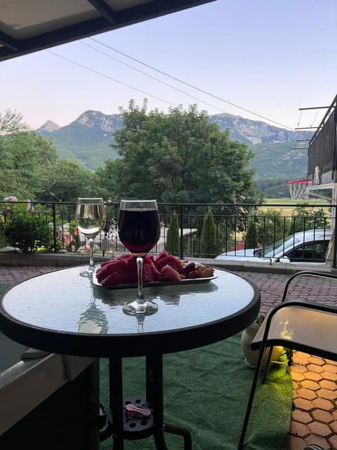 Montana House Njeguši House in Montenegro