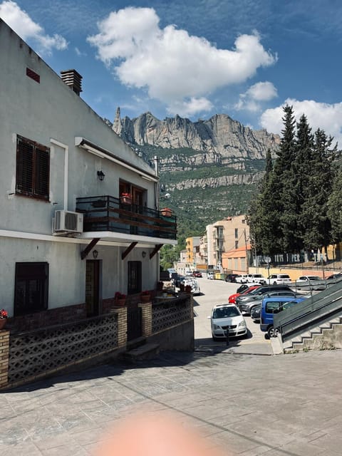 Balcony/Terrace, Mountain view