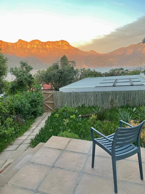 Patio, Natural landscape, Balcony/Terrace, Garden view, Mountain view, Sea view, Sunset