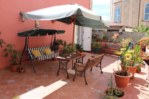 Patio, Facade/entrance, Balcony/Terrace, Floor plan