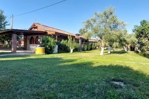 Property building, Garden