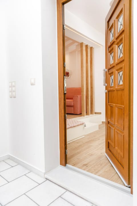 100 Steps - Serenity Apartment in Naxos