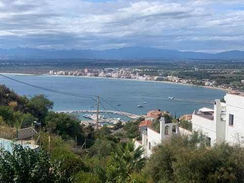 Nearby landmark, Beach, City view, Mountain view, Sea view