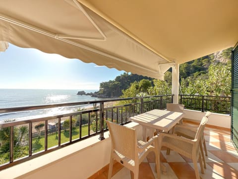 Day, Natural landscape, View (from property/room), Balcony/Terrace, Sea view