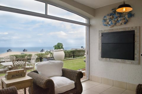 Property building, Patio, Sea view