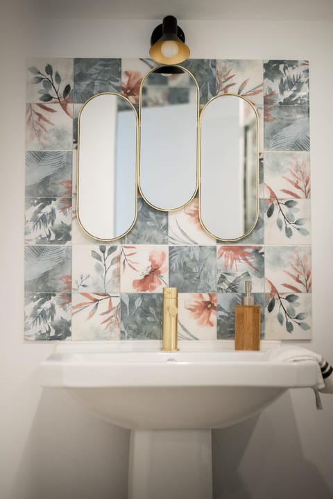 Palais des congrès Arenes centre climatisé familial House in Nimes