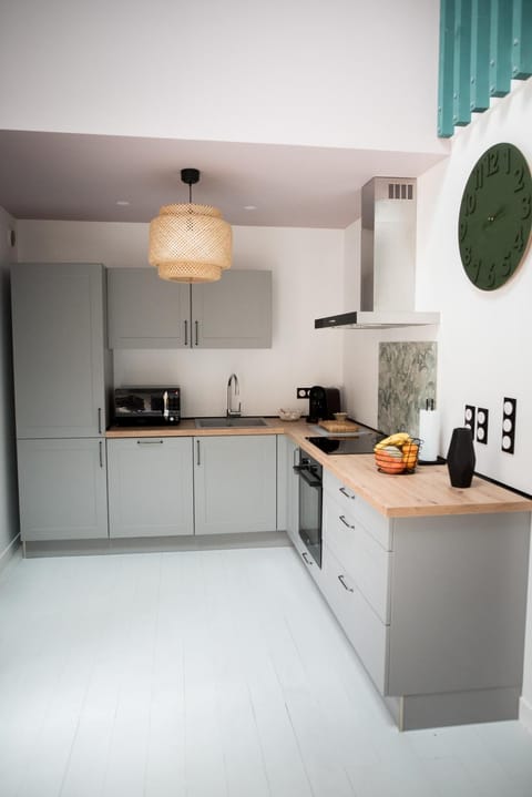 Palais des congrès Arenes centre climatisé familial House in Nimes