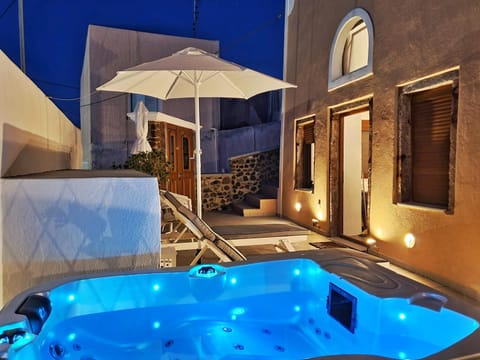Patio, Hot Tub