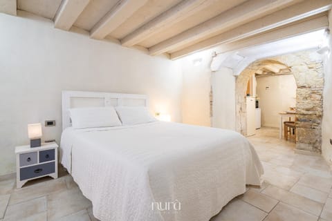 Bed, Photo of the whole room, Bedroom, towels, wardrobe