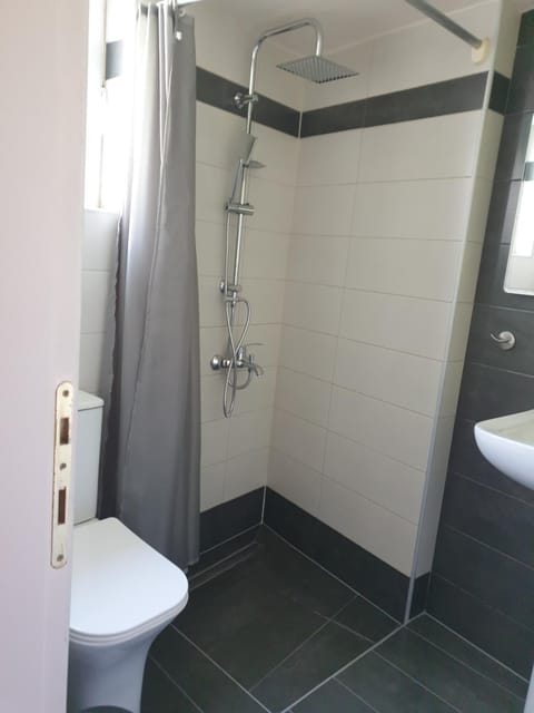 A pleasent small -studio close to the port of Volos Apartment in Volos