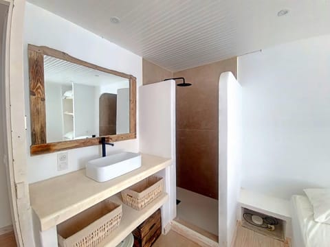 réf LS73 : Maison de Village 9 pers Rue Espelly House in Saintes-Maries-de-la-Mer