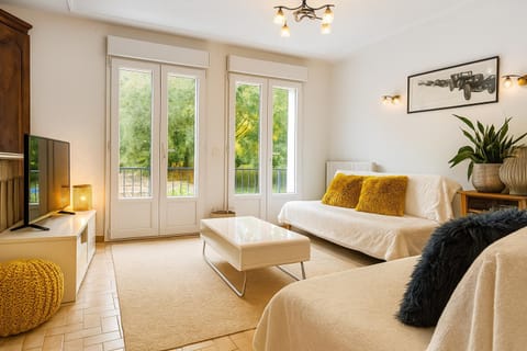 maison individuel proche des châteaux et Amboise avec jardin clos House in Centre-Val de Loire