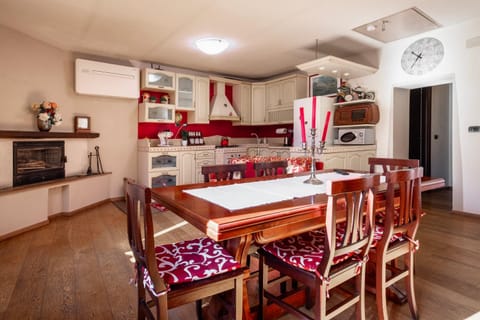 Living room, kitchen