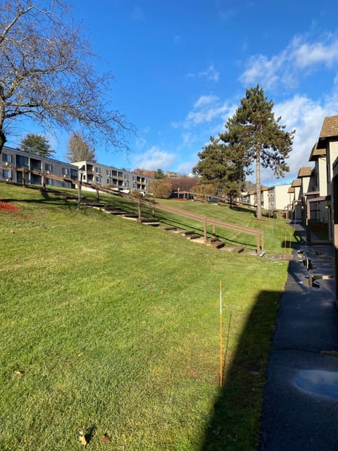 Village at Winnipesaukee 59 Treetop #432 Apartment in Laconia