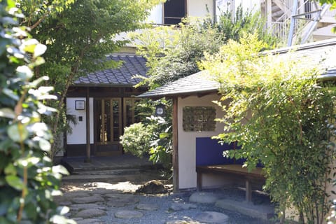 Property building, Facade/entrance, Day, Garden