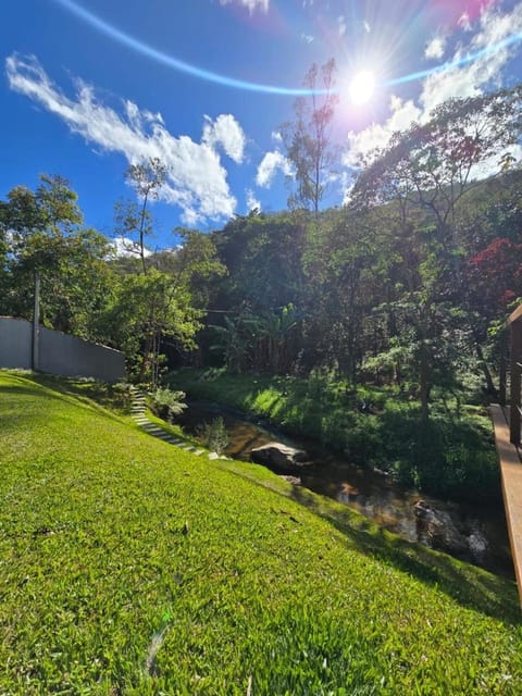 Casa Deck videiras House in State of Rio de Janeiro