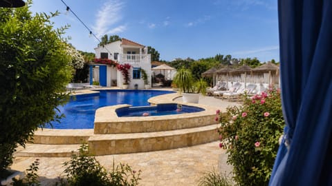 Garden view, Pool view, Swimming pool