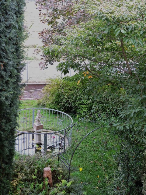 Garden, Garden