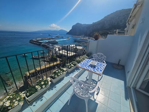 La Bomboniera Apartment in Marina Grande