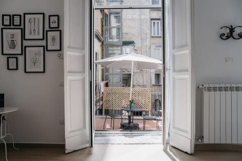 Patio, Inner courtyard view