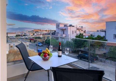 Vakakis Family Luxury Studios 2 Apartment in Palaiochora