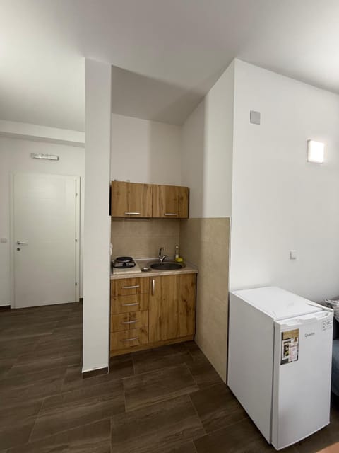 Restaurant & Apartments Lipa Bed and Breakfast in Municipality of Ohrid, North Macedonia