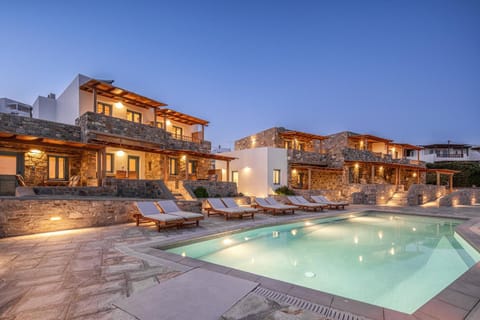 Property building, Pool view, Swimming pool, sunbed