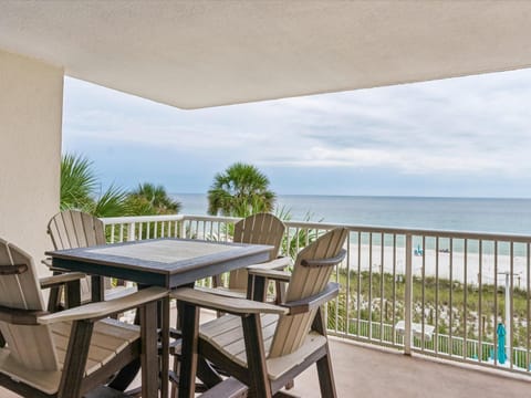 Balcony/Terrace, Seating area, Beach, Sea view