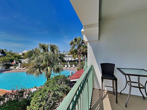 Balcony/Terrace, Seating area, Garden view, Pool view, Swimming pool, furniture