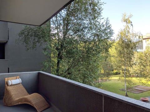 Balcony/Terrace, Garden view
