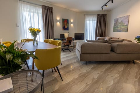 Living room, Seating area, Dining area