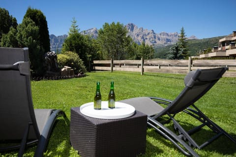 Patio, Garden, Garden view