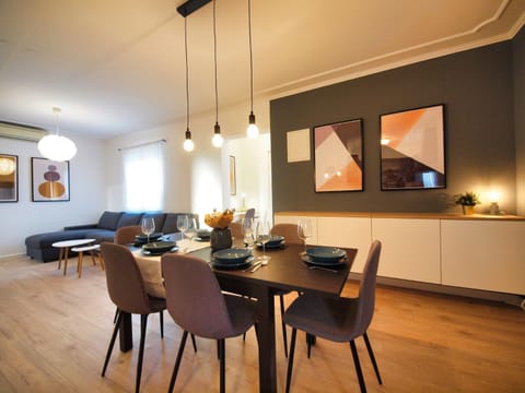 Communal lounge/ TV room, Dining area