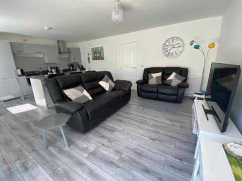 Beautiful Riverside Holiday Home Apartment in Scotland