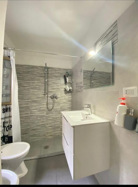 Enry's House Apartment in Bari